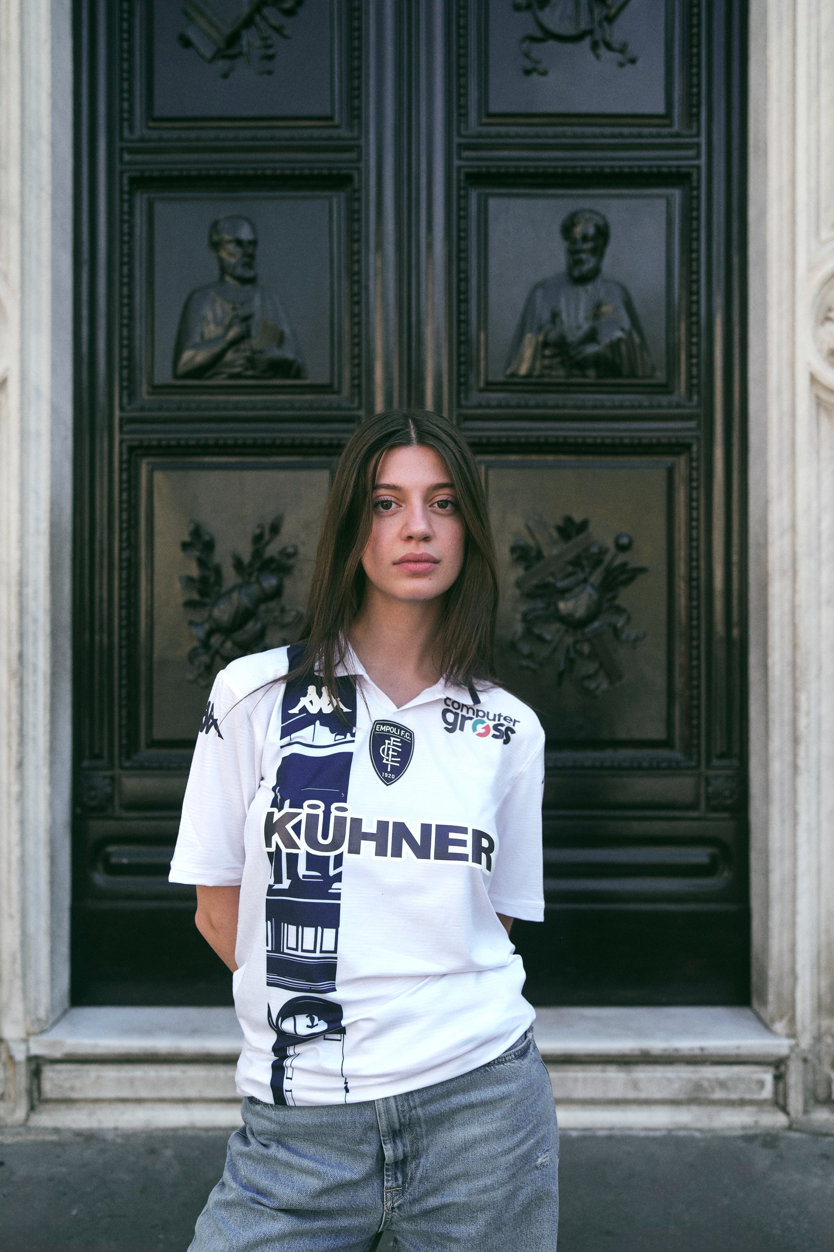 https, 球衣底色为, KqYEJ