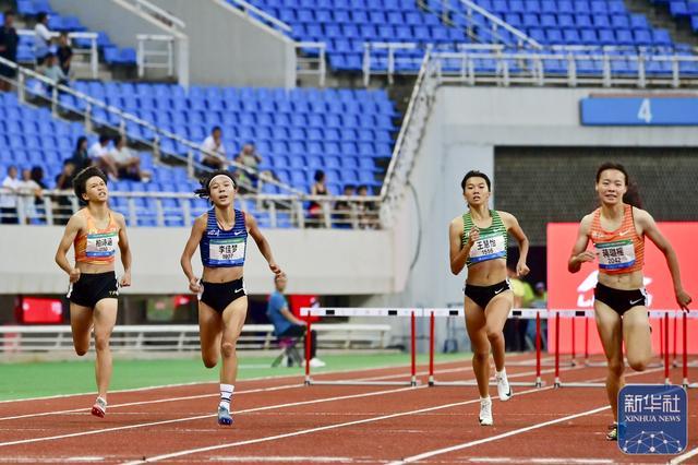 青少年田径, 赛中