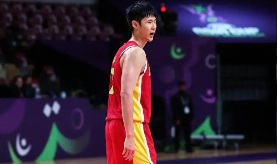 半场拿到, 表现十分出 半场拿到, 表现十分出