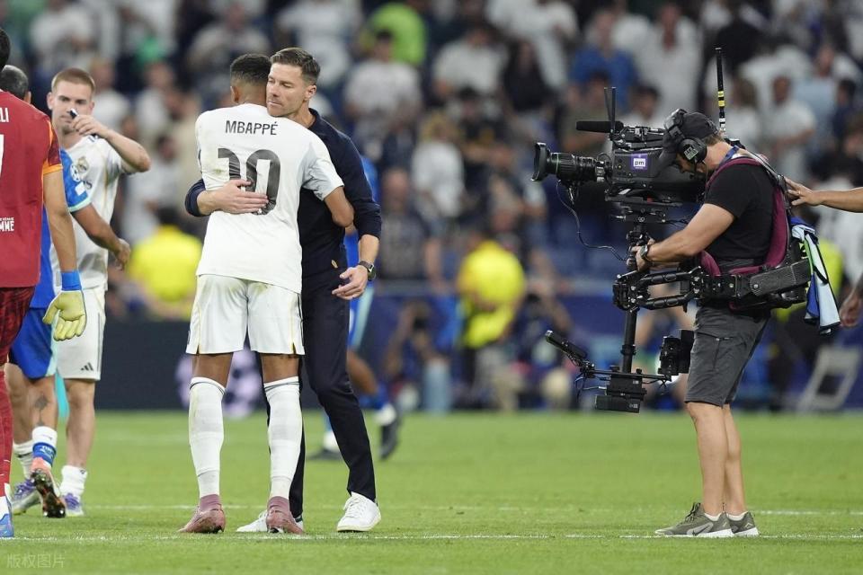 效率低下, 冠常客, 立马显得四